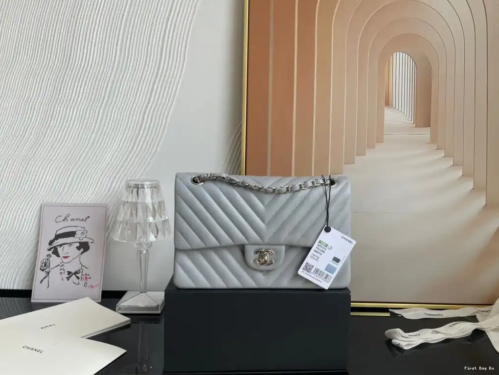 First Bag Ru BAG CHANEL FLAP 0517